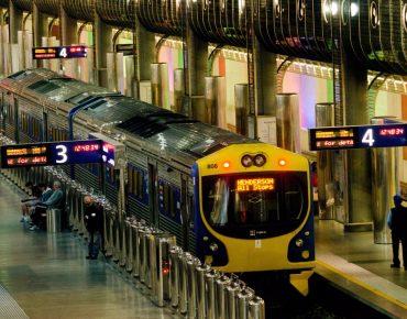 Общественный транспорт: Окленд