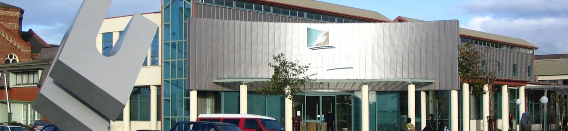 Скидки и бесплатный английский в SIT