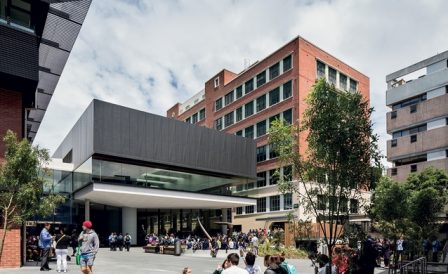 Стипендия от Victoria University of Wellington