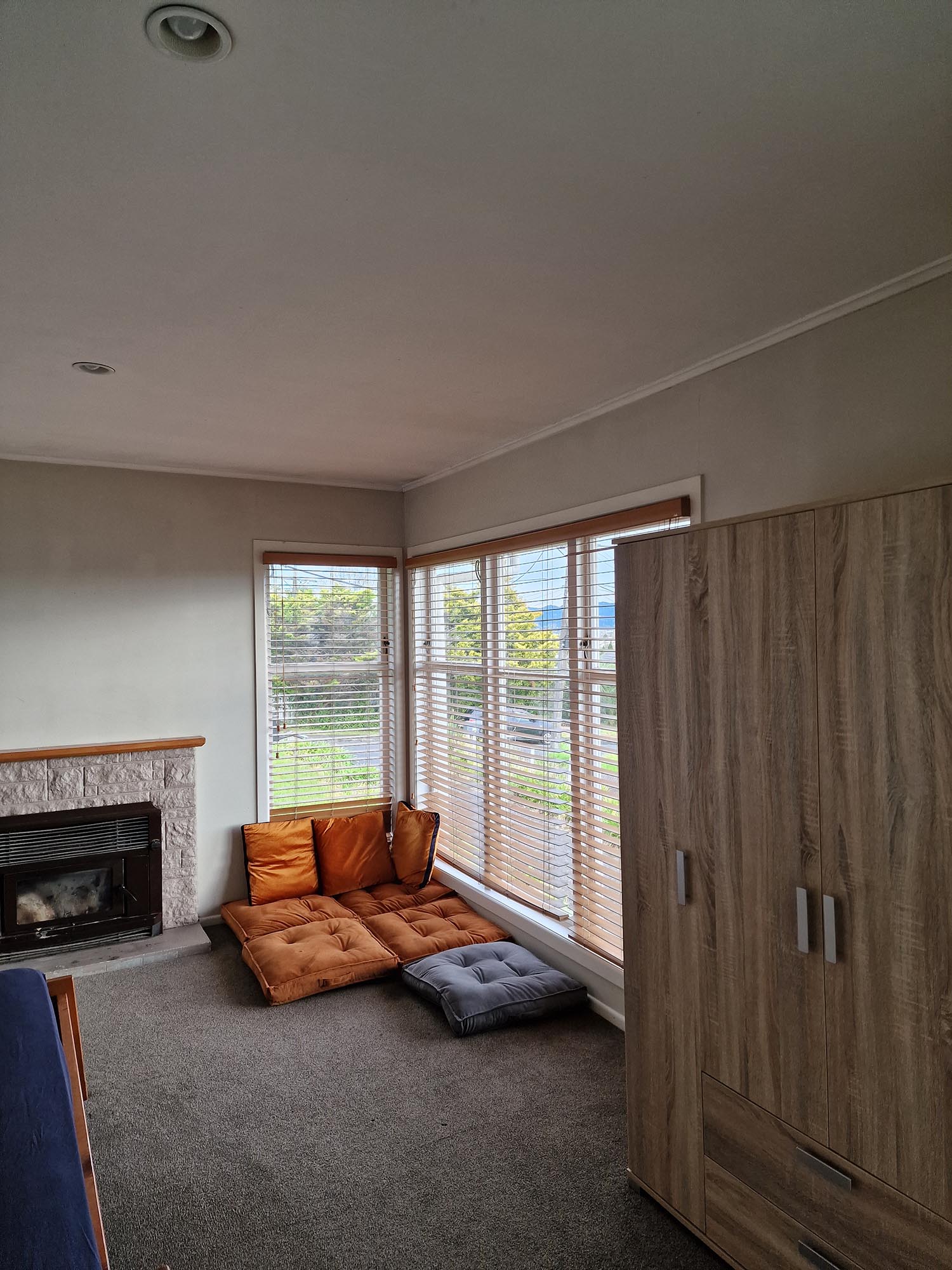 Уютная комната в Te Atatu South