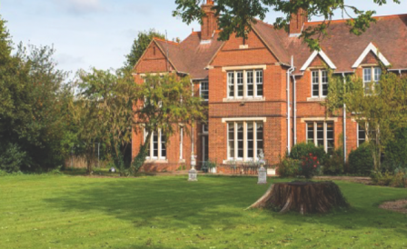 Спецпредложение на летние программы Cambridge для подростков