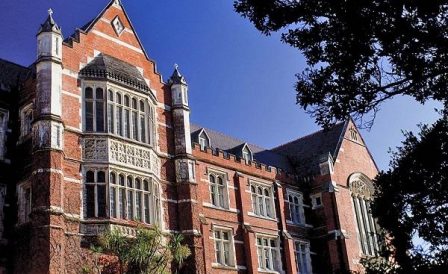 Стипендия NZ$10000 в Victoria University of Wellington